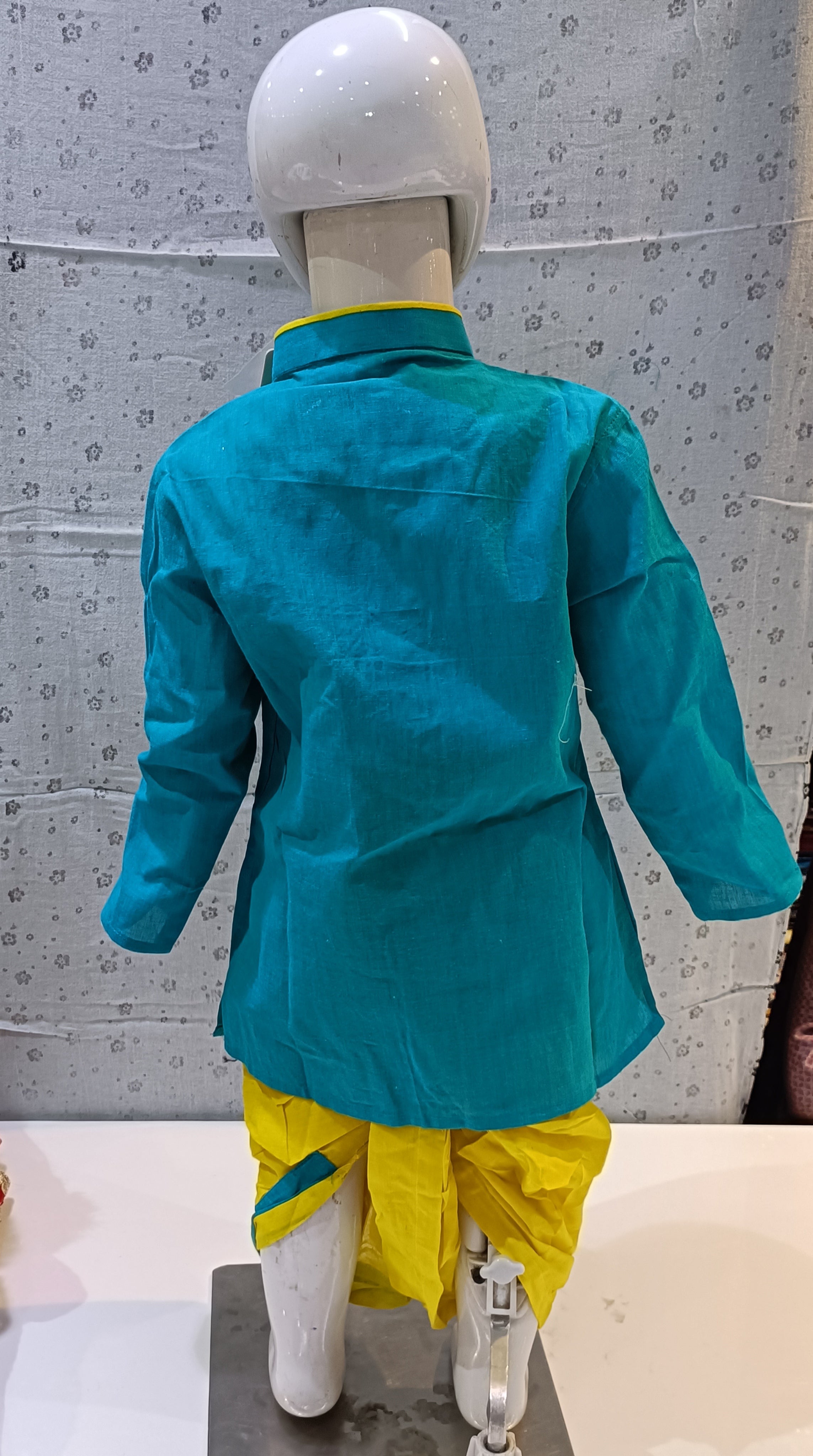 Dhothi kurta